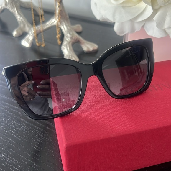 Valentino sunglasses - Picture 5 of 6